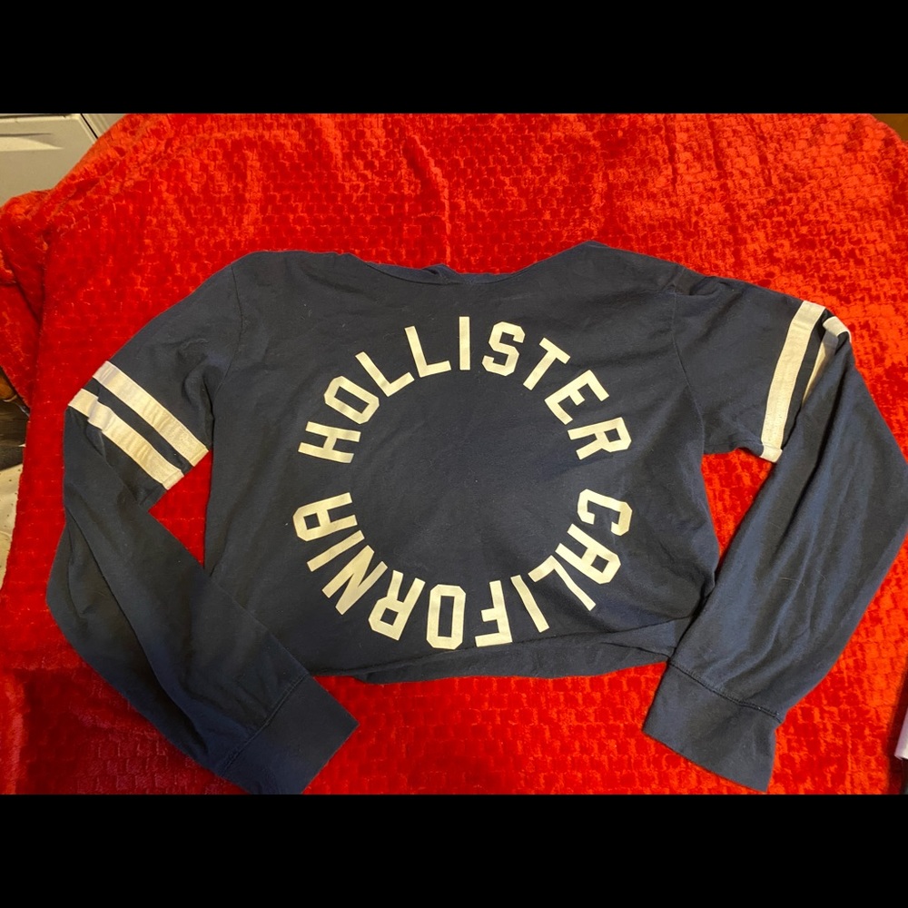 Hollister size M long sleeve belly t shirt